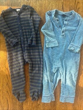 Two Onesie Bundle Baby Gap Splendid 12-24 month